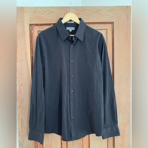 bundle of 4 | Men's Fitted Classic Dress Shirts | sz XL | EUC - Picture 2 of 14